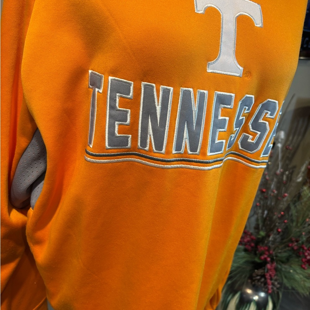 Colosseum Orange and Gray Hoodie Vibrant Design - Picture 3 of 10